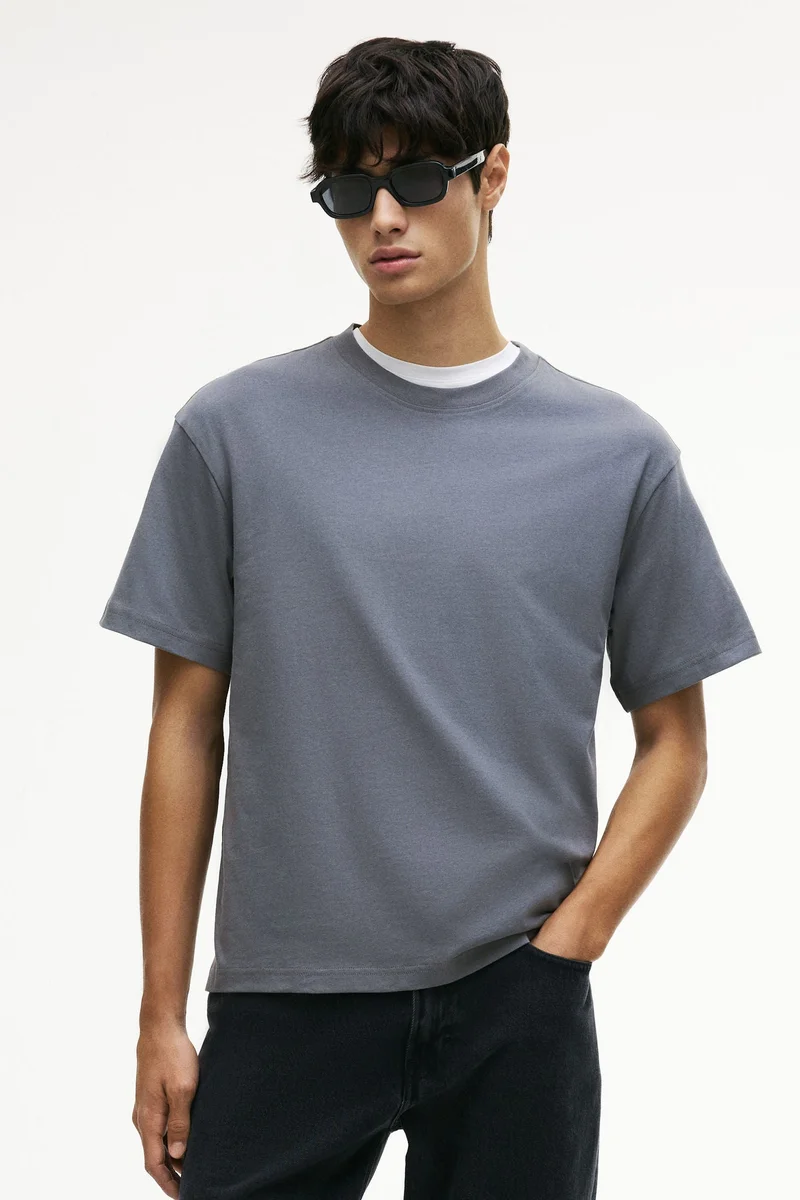 اتش اند ام تي-شيرت بقصة واسعة